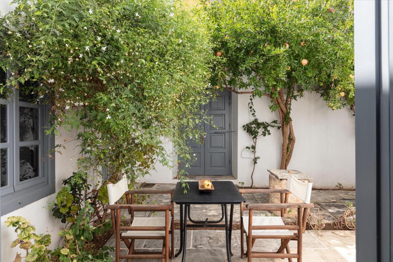 Bratsera Boutique Hotel Hydra  Eksteriør billede